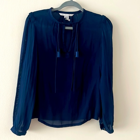 Diane Von Furstenberg Navy Long Sleeve Florane Top/Blouse   Size 2 - Picture 1 of 13